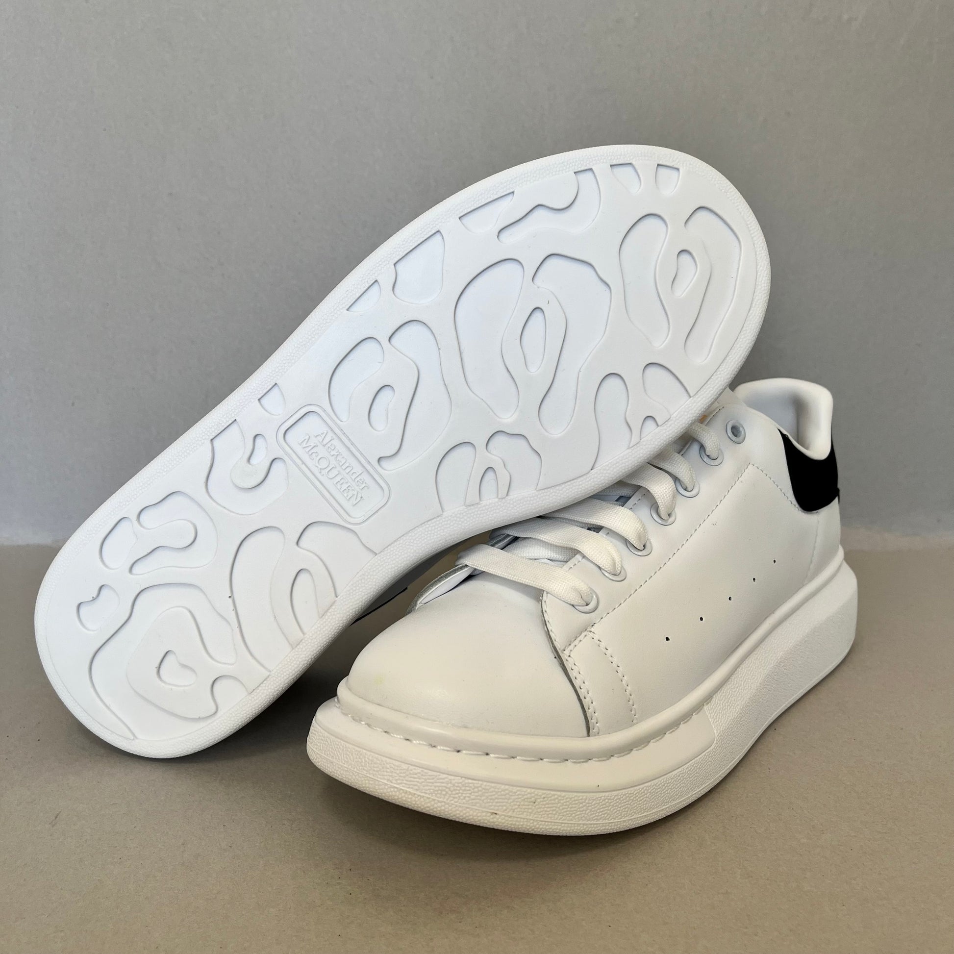 Alexander McQueen Oversized Sneaker “White Black Tail”