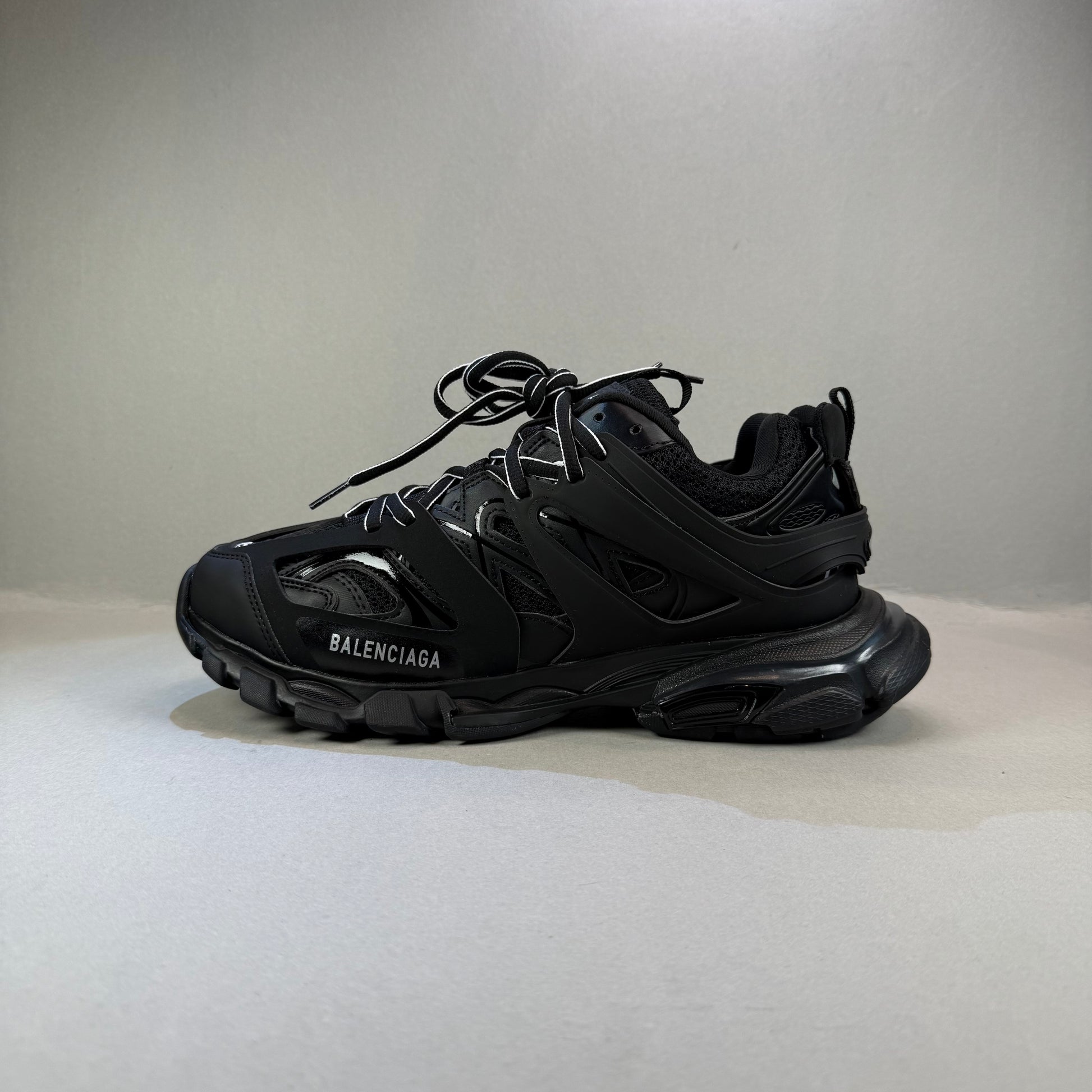 Balenciaga Track "Black"