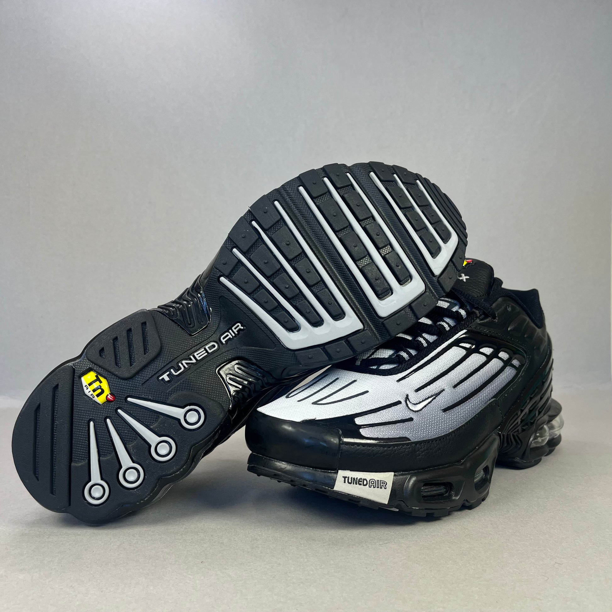 Nike Air Max Plus TN 3 “Black And Grey”