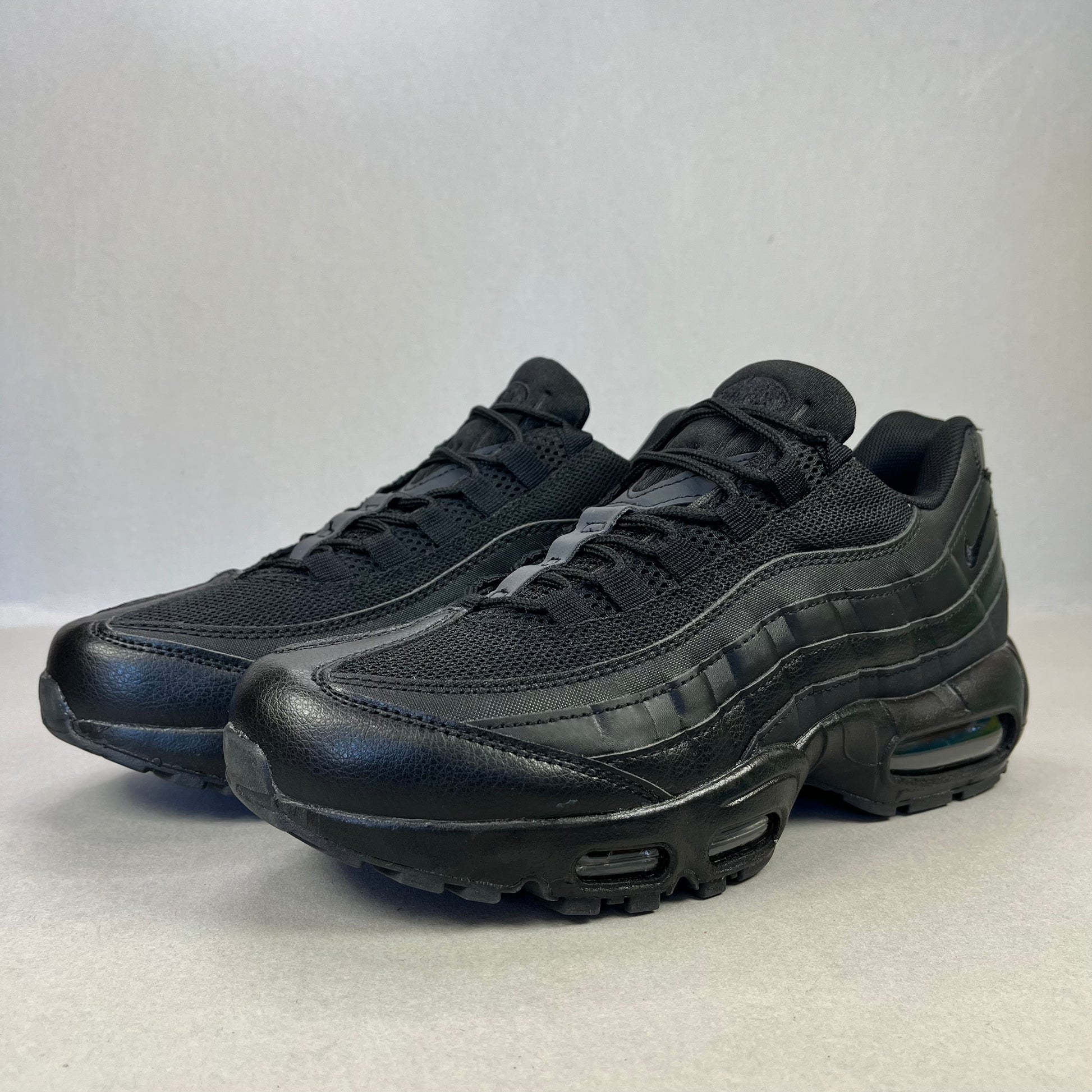Nike Air Max 95 “Triple Black”