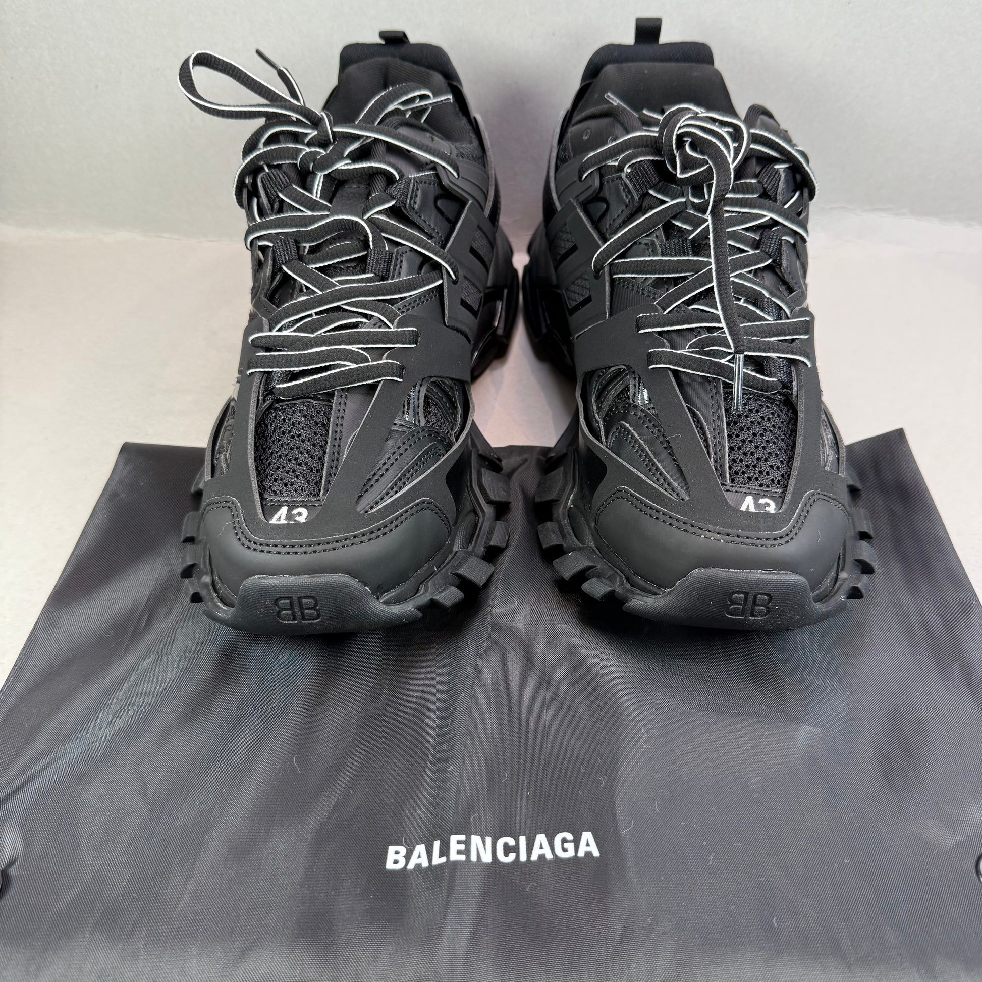Balenciaga Track "Black"