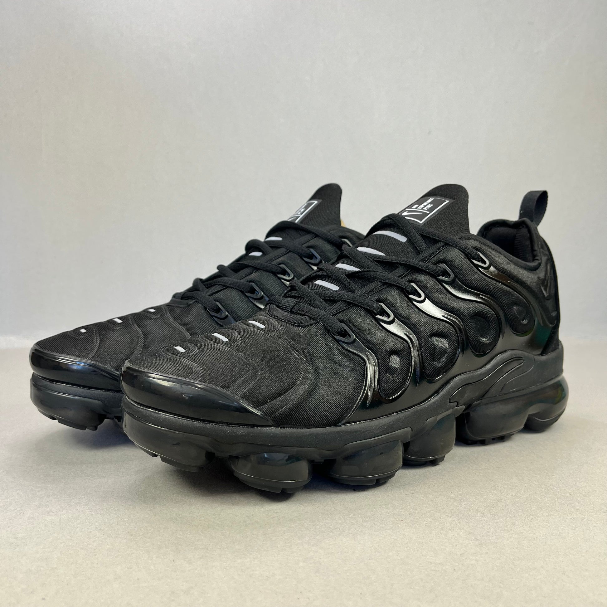 Nike Vapormax Plus “Triple Black”