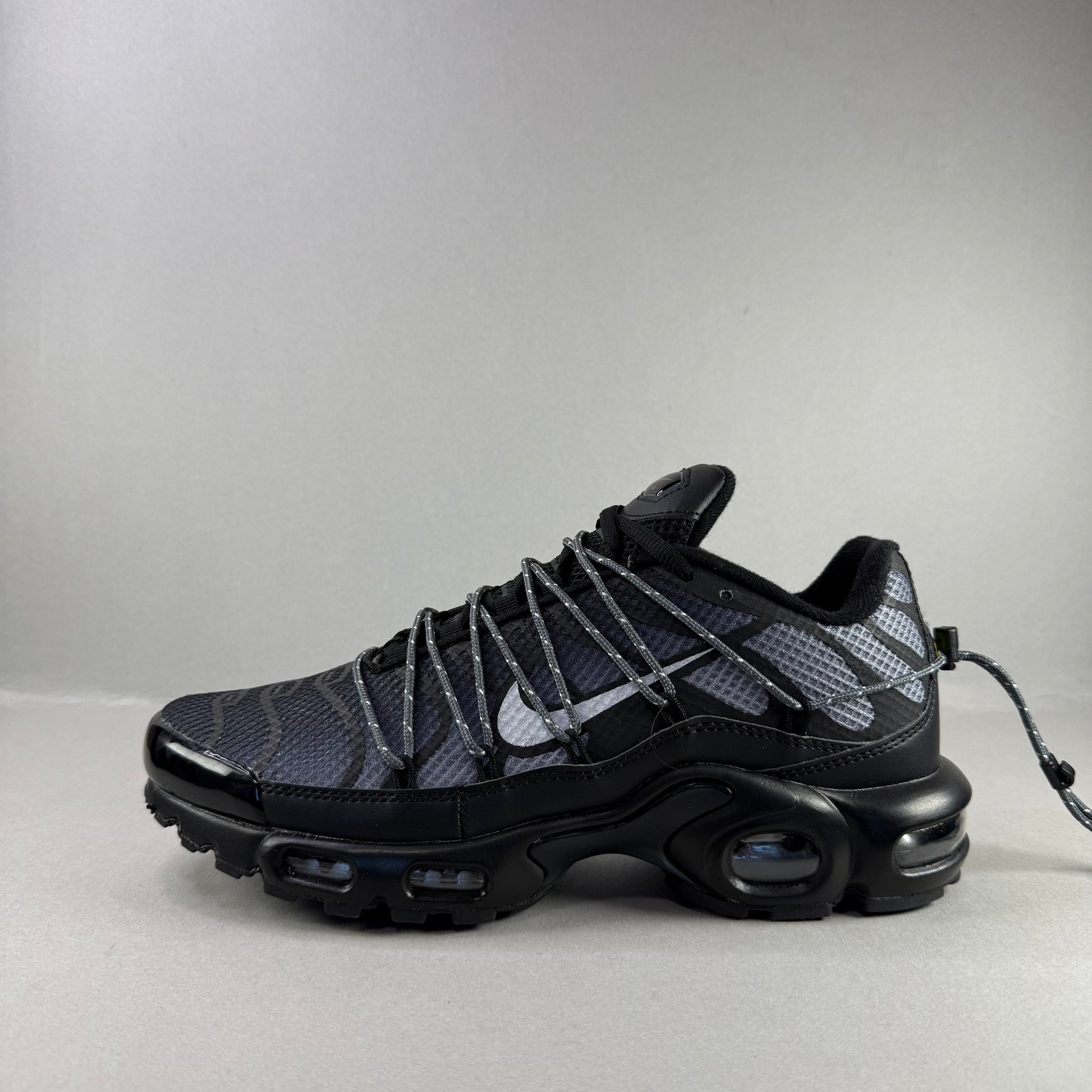 Nike Air Max Plus TN "Utility Black Grey"