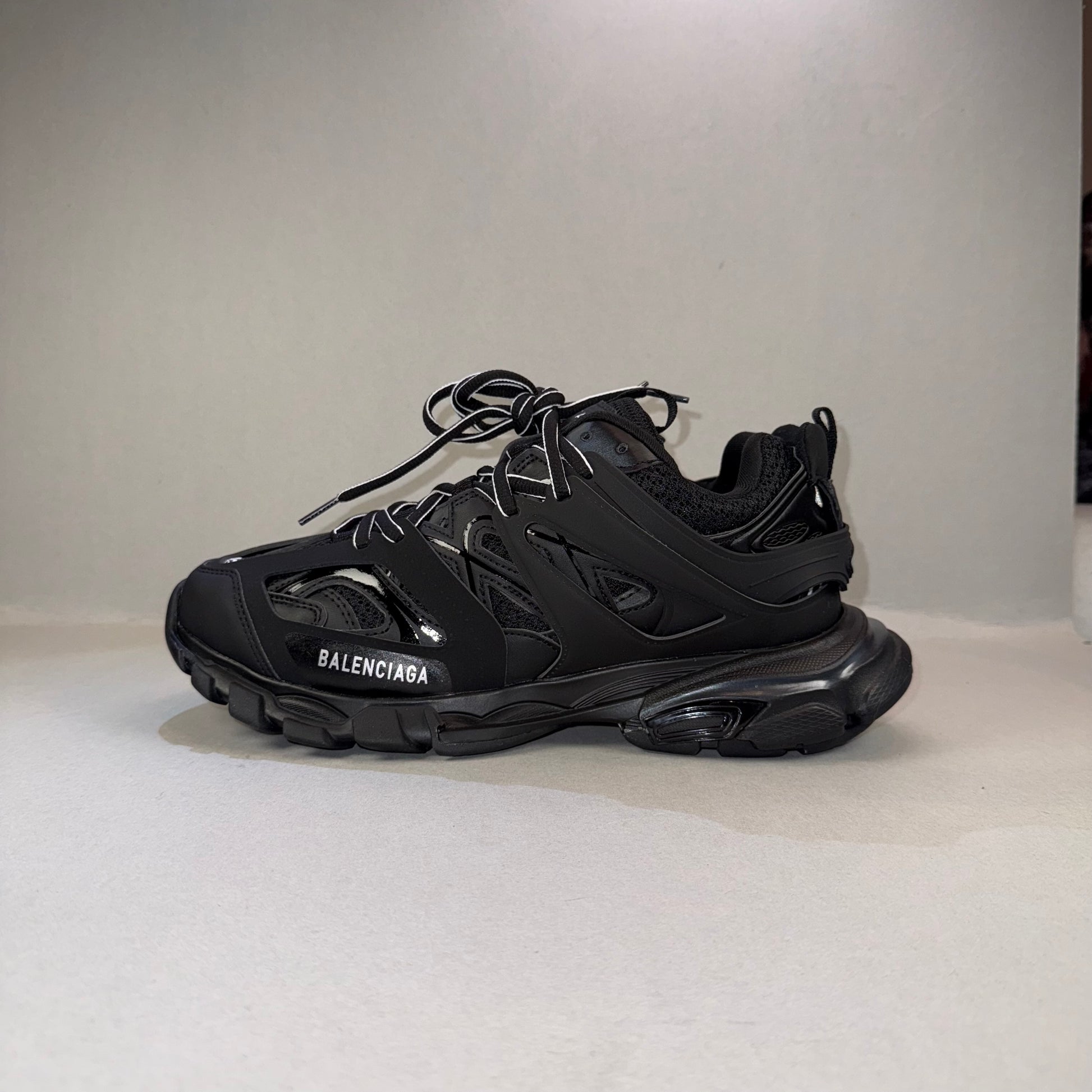 Balenciaga Track "Black"