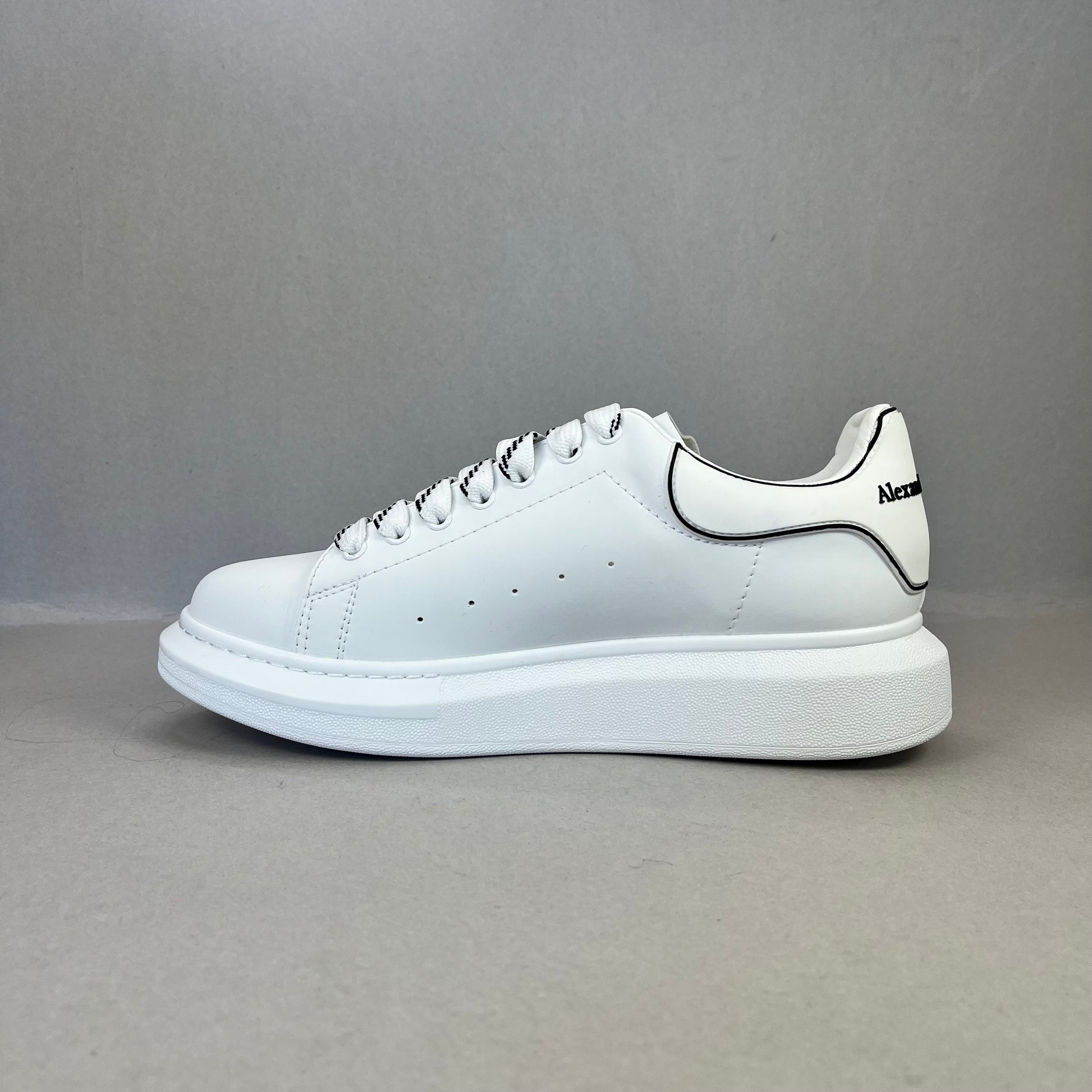 Alexander McQueen Oversized Sneaker “New Tech Calf - White Black”