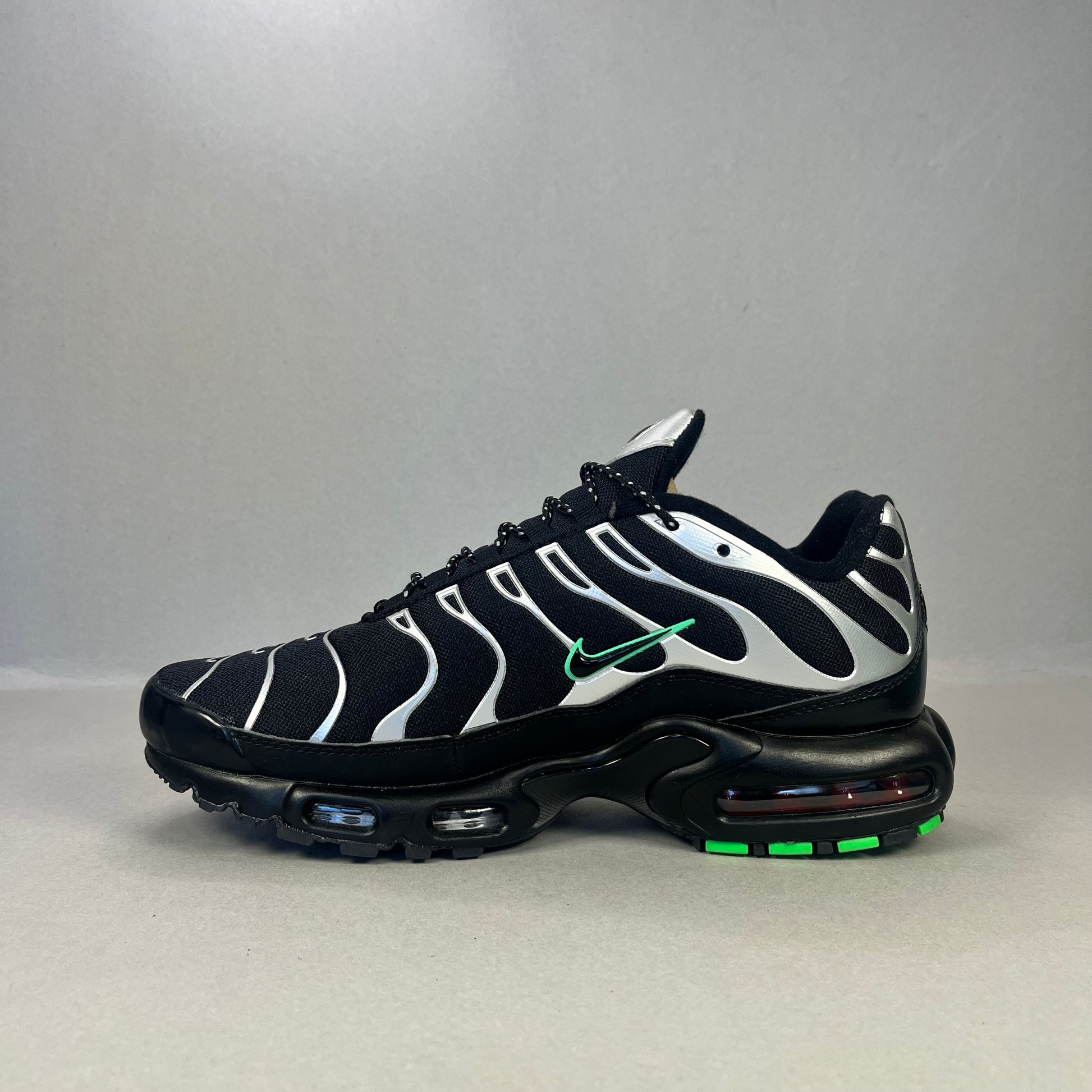 Nike Air Max Plus TN “Black Green Silver Strike”