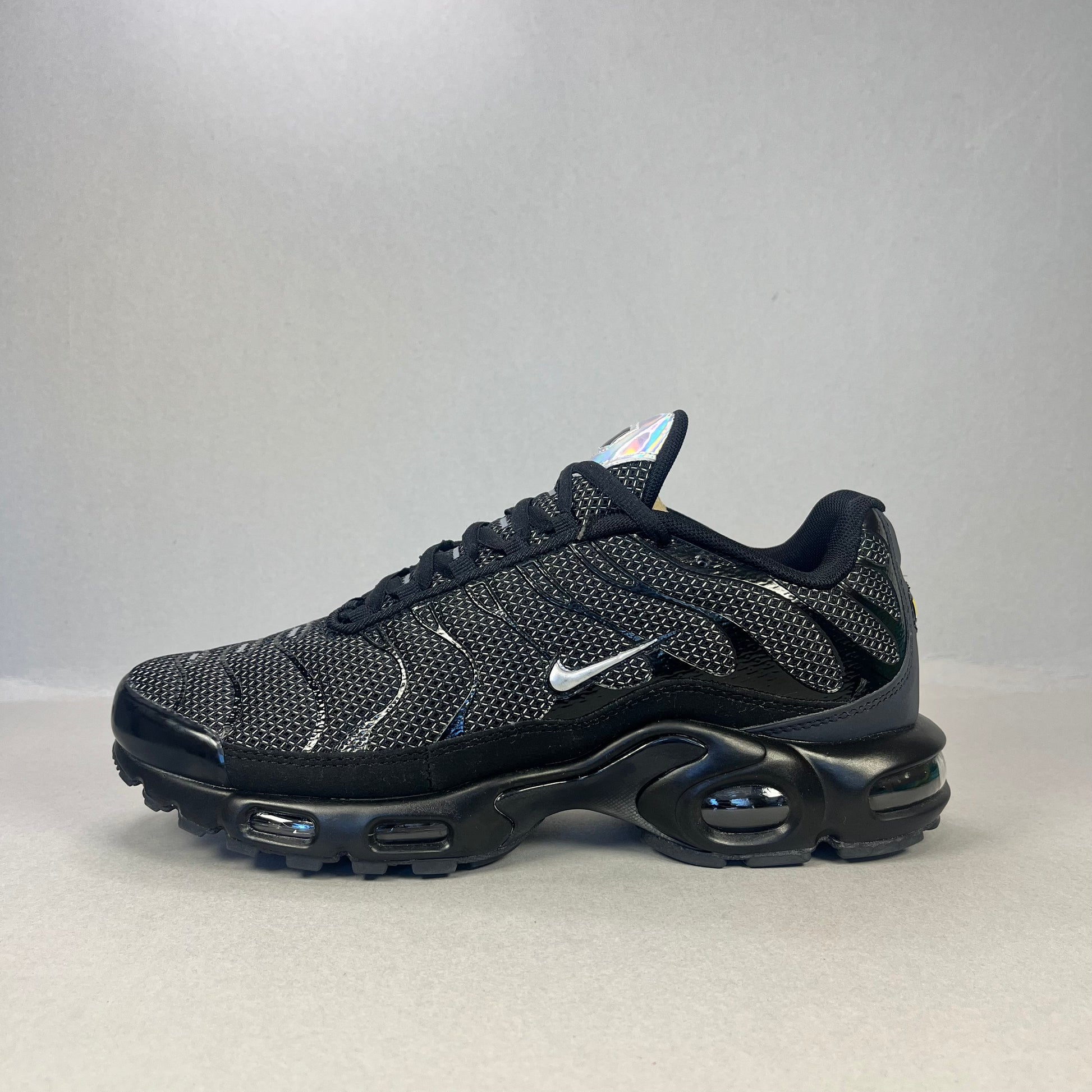 Nike Air Max Plus TN “Black Metallic Silver”