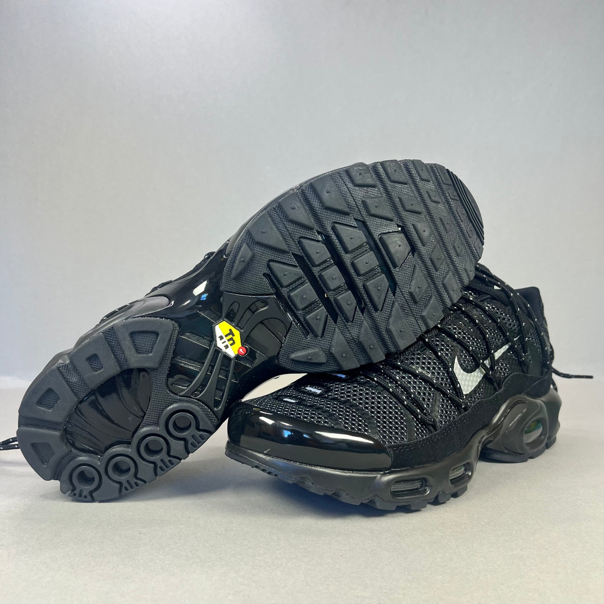 Nike Air Max Plus TN “Utility Black”