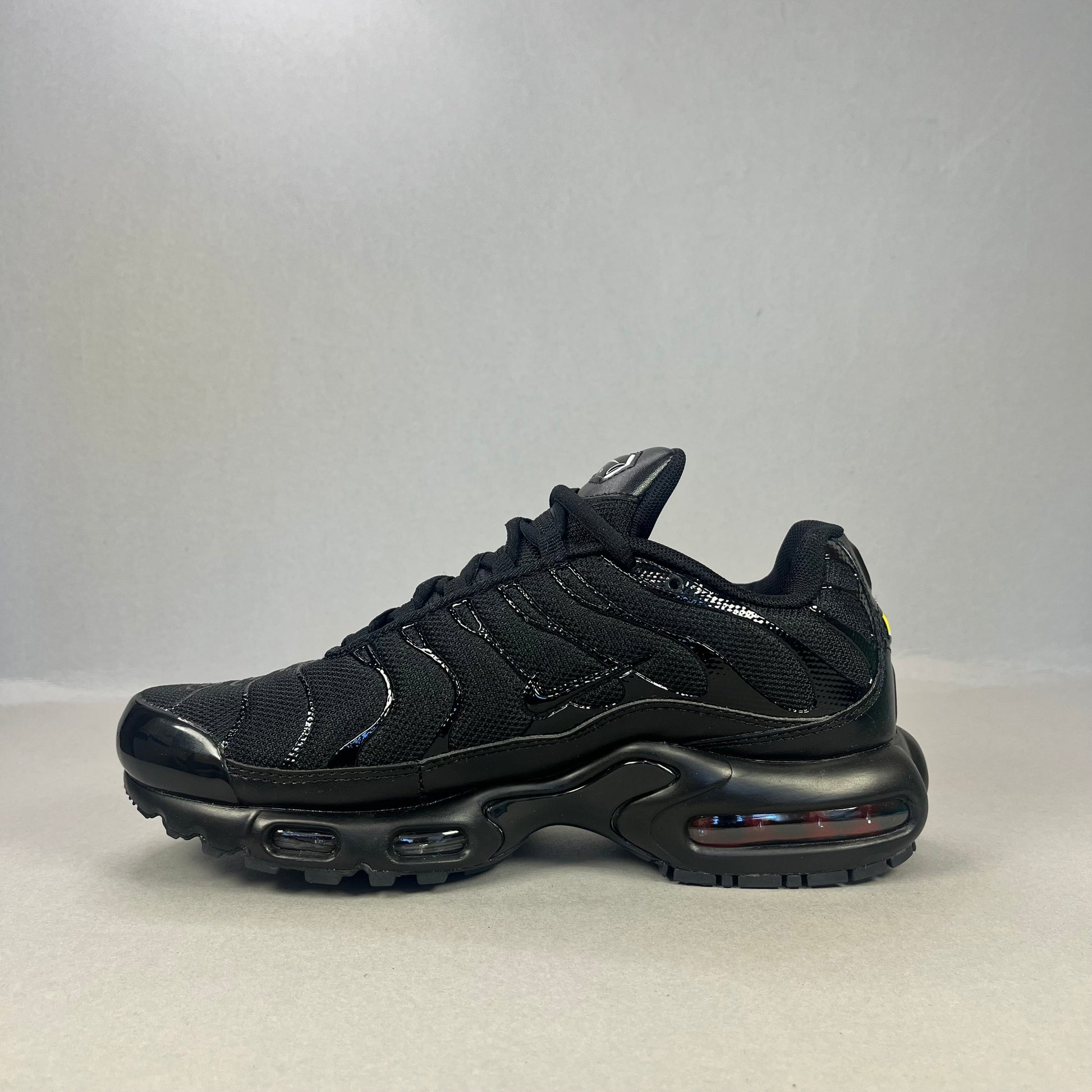 Nike Air Max Plus TN “Triple Black”