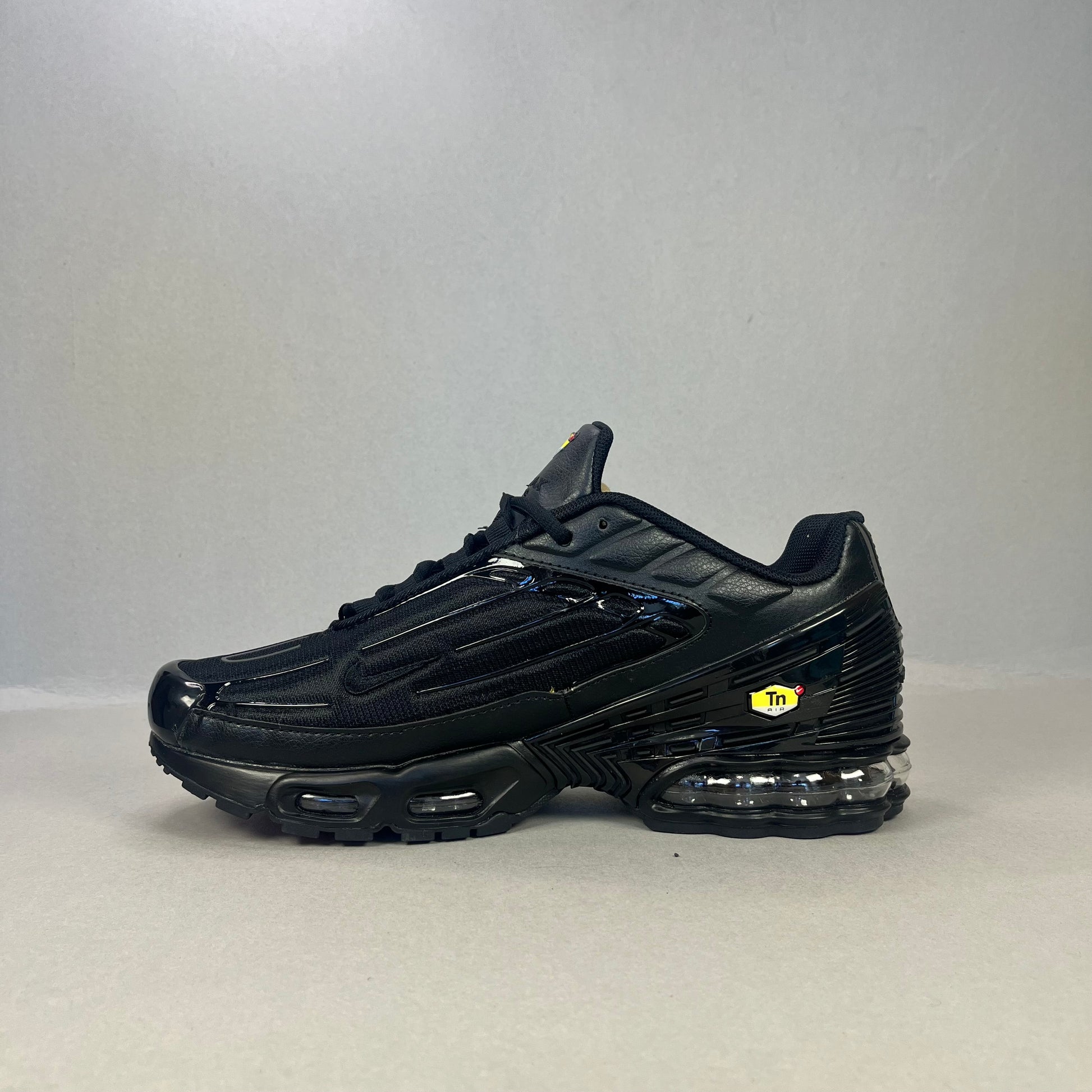 Nike Air Max Plus TN 3 “Black And Red”