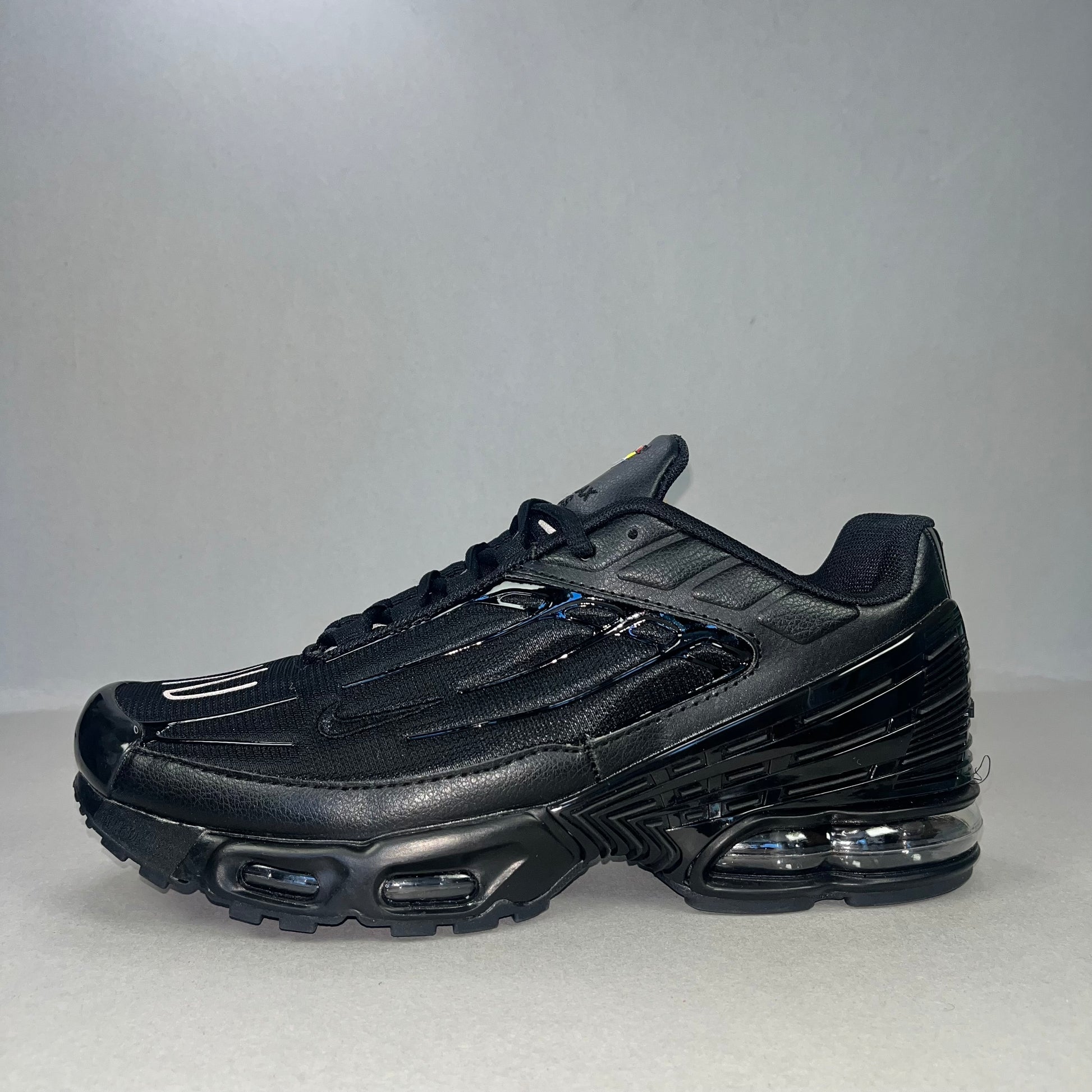 Nike Air Max Plus TN 3 “Black And Red”
