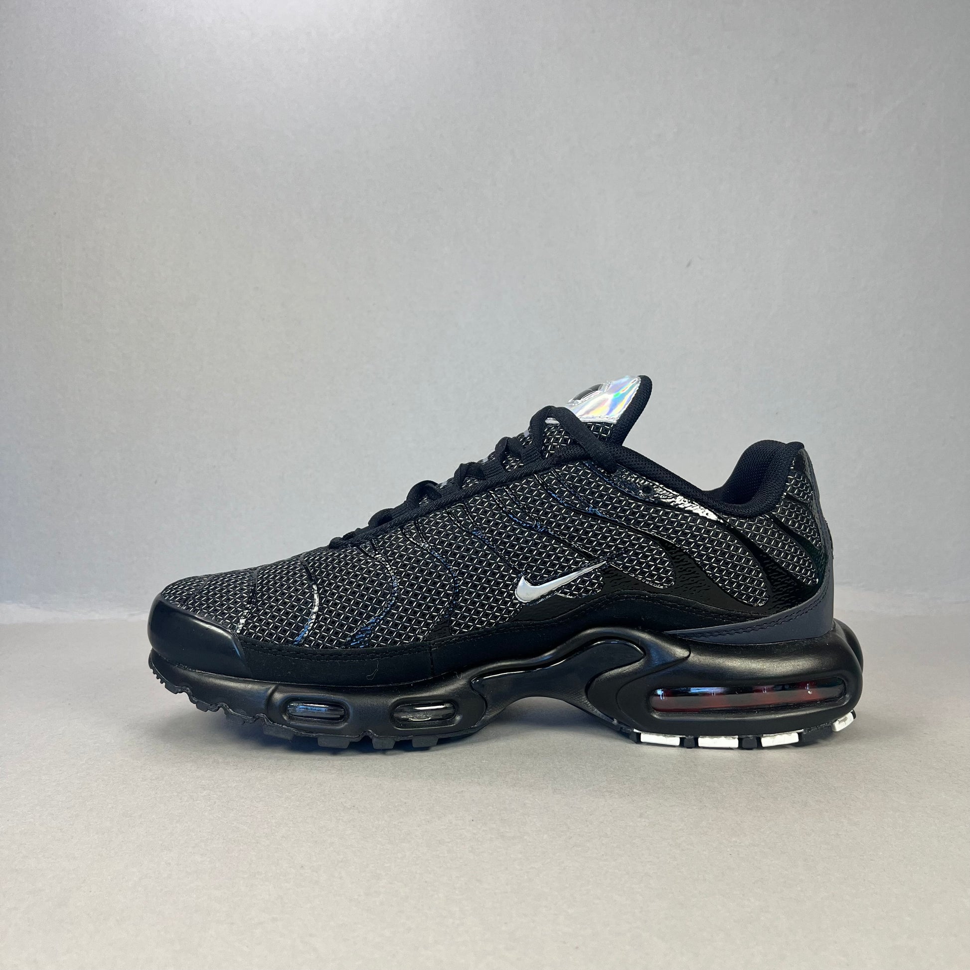 Nike Air Max Plus TN “Black Metallic Silver”