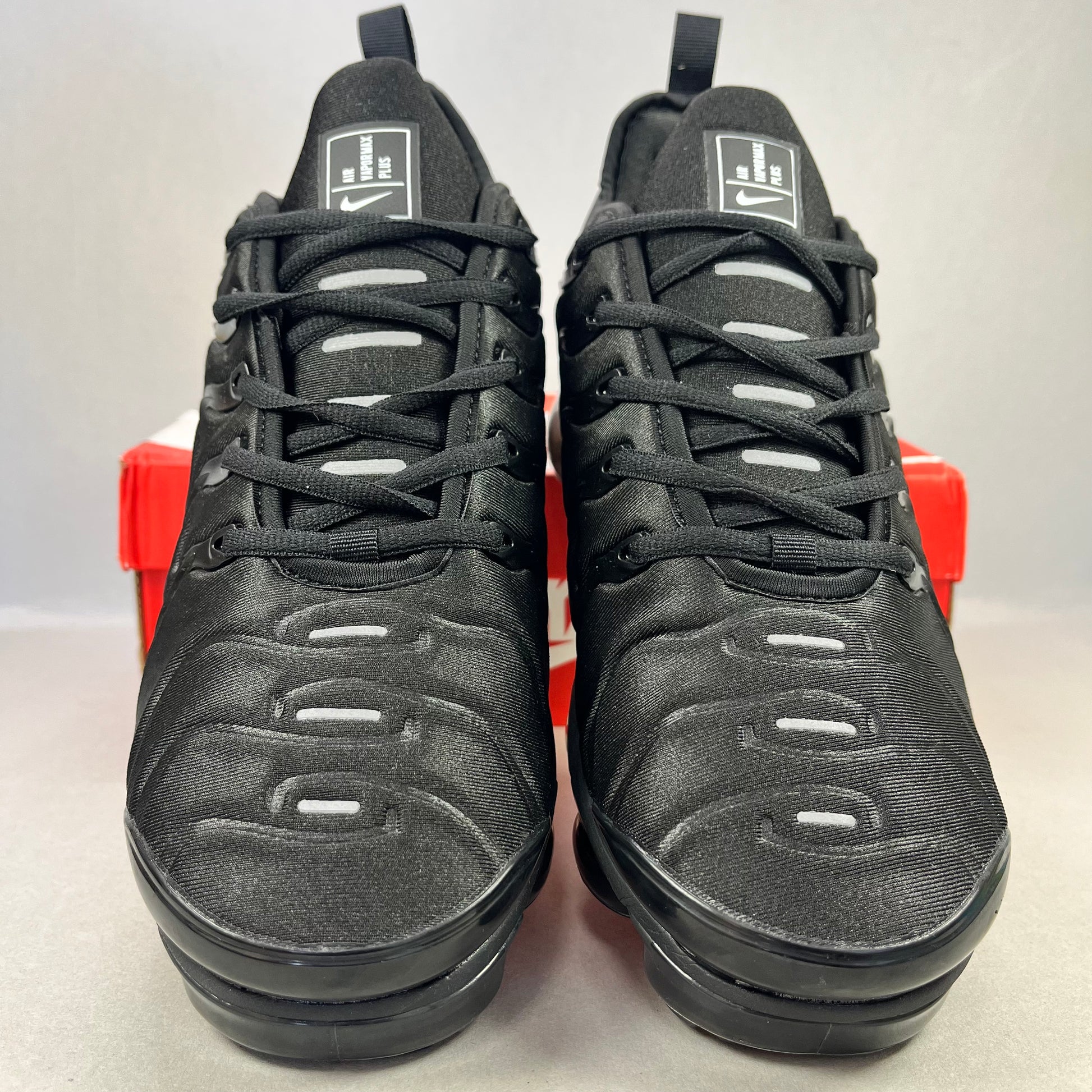 Nike Vapormax Plus “Triple White”
