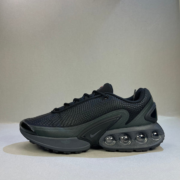 Nike Air Max DN “Triple Black”