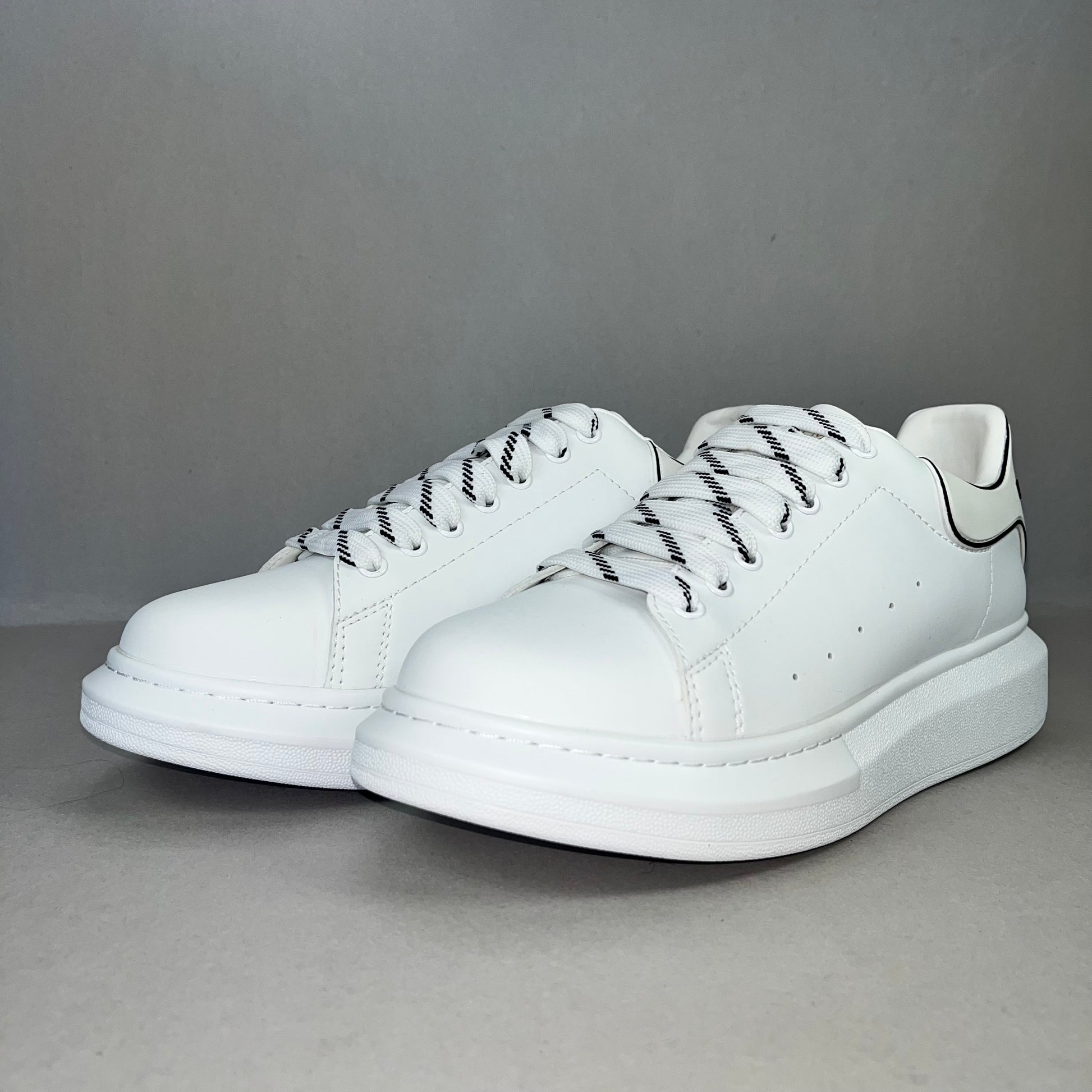 Alexander McQueen Oversized Sneaker “New Tech Calf - White Black”