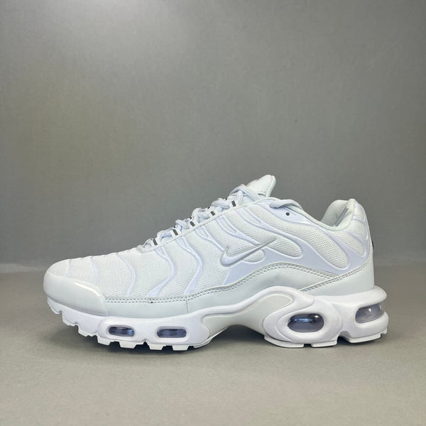 Nike Air Max Plus TN “Triple White”